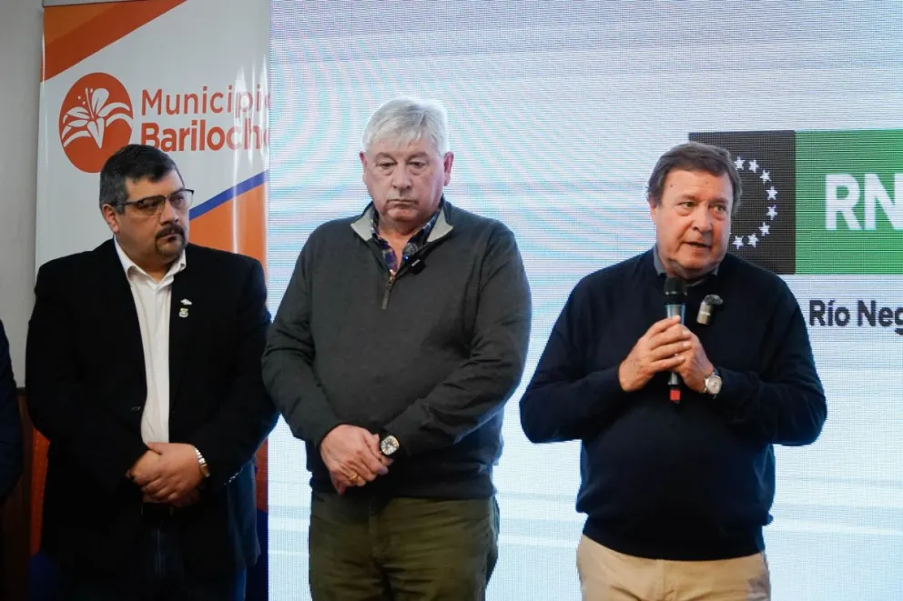 El gobernador Weretilneck avanza con el proceso de autonomía