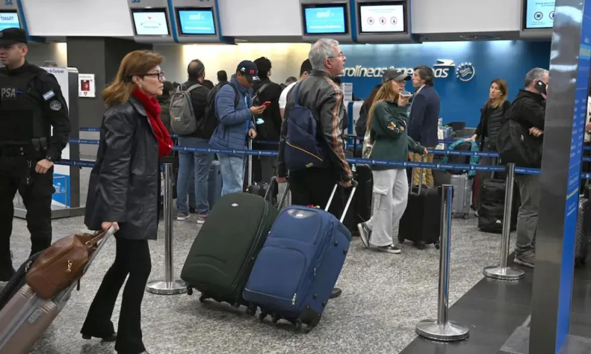 ATE pospuso el paro en todos los aeropuertos del país