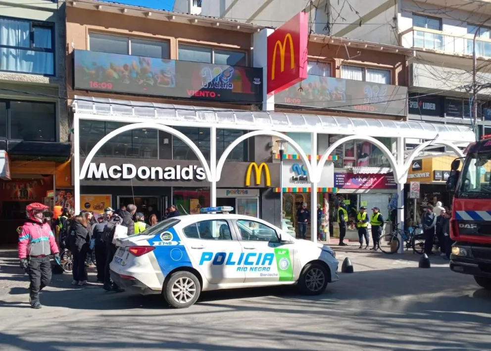 Se trató de un procedimiento preventivo ante la presencia de humo en las ventilaciones.