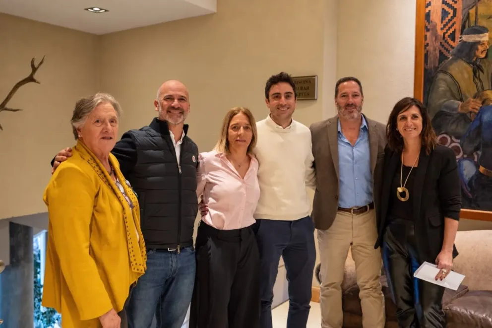 Se realizó la presentación de la lista de candidatos a convencionales constituyentes de Bariloche por la alianza La Libertad Avanza.