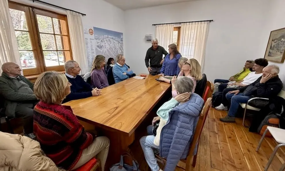 El encuentro con la delegación de Belluno se dio en el Municipio de Bariloche. 
