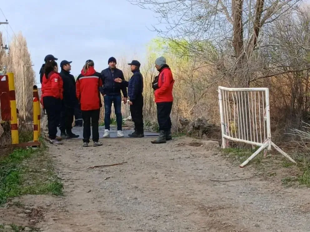 Gian murió ahogado en el canal. La justicia debe analizar si impulsa una causa contra su papá, que conducía el vehículo, por homicidio culposo. Foto: Cipo 360