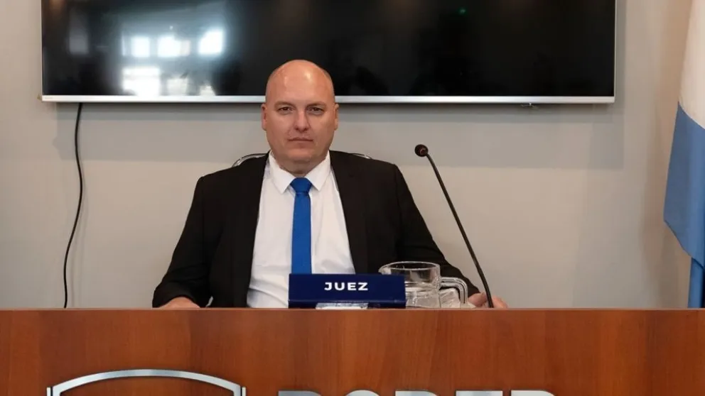 El juez Carlos Richeri decidió redactar el fallo en lenguaje claro para que la niña pudiera comprender qué resolvió la Justicia.
