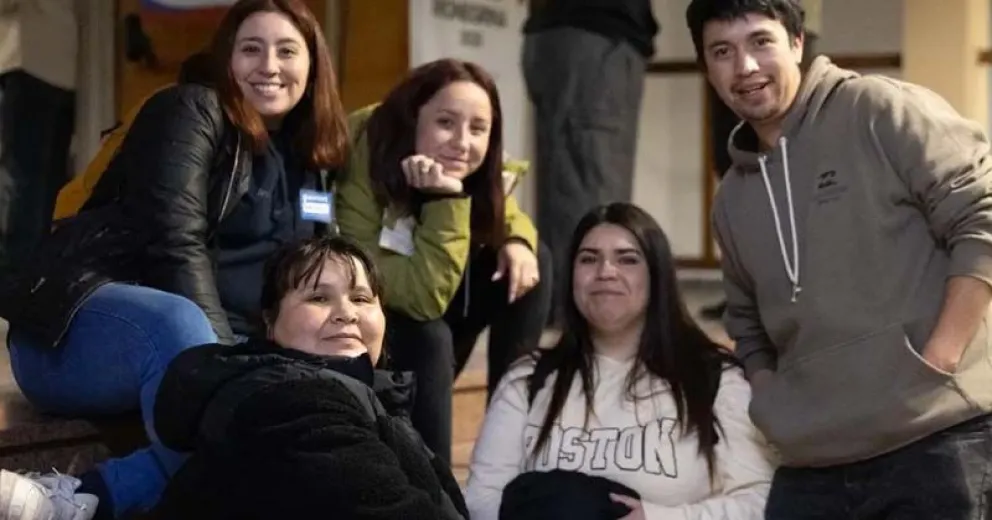 El Mandatario destacó las herramientas provinciales para acompañar el trabajo formal joven.