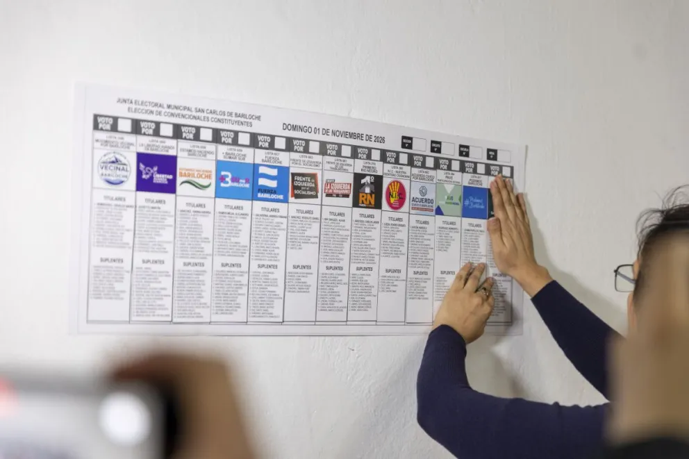 Así quedó la Boleta Única para las convencionales. Fotos: Euge Neme