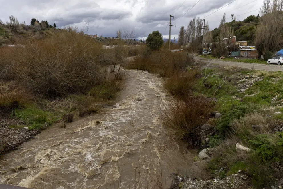 Desviaron el cauce del arroyo de forma preventiva. Foto: Euge Neme
