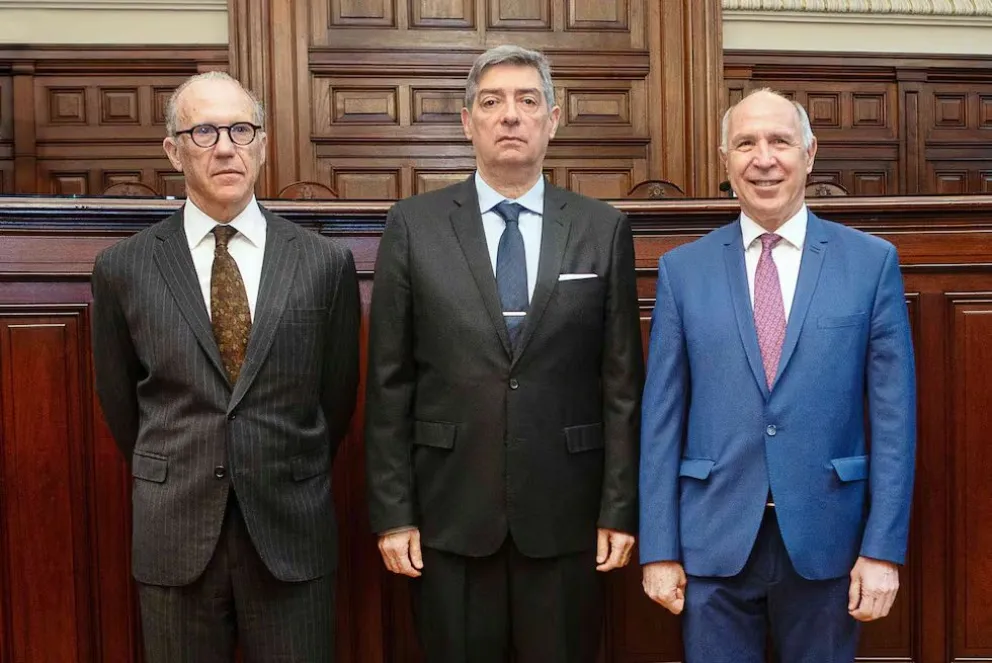 Los jueces consideraron que los denunciantes no tienen legitimación para cuestionar la medida del Gobierno. 