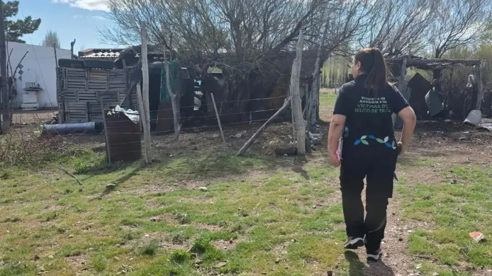 Investigan la retención de haberes y DNI a una persona con discapacidad motriz en un paraje de Río Negro. Fotos gentileza.
