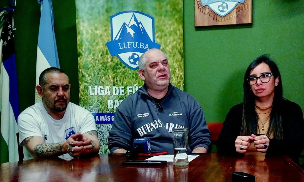 Horacio Fuentes encabezó la conferencia de prensa que se realizó hoy a la mañana en la sede de Lifuba. 