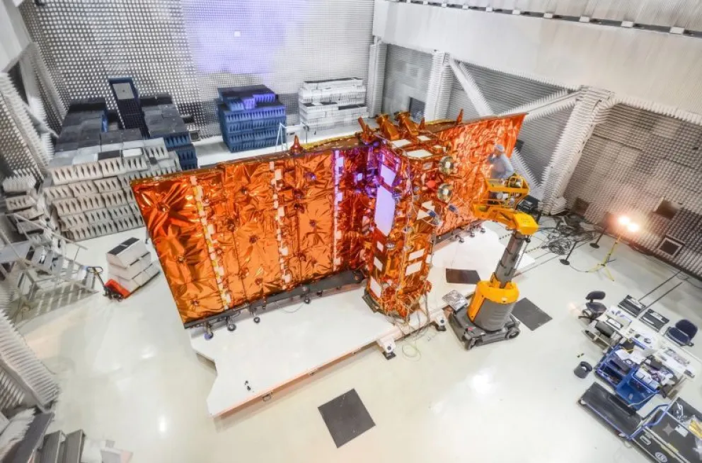 Apagando velitas en el espacio: El SAOCOM cumple 8 años en órbita.

