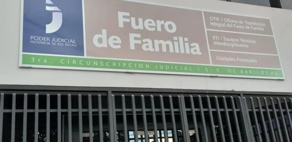 La jueza de Familia de Bariloche mantuvo el aporte equivalente al 22,5% de los ingresos del padre. 