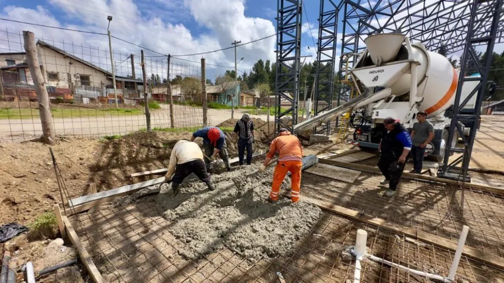 Sigue adelante la obra de un nuevo gimnasio municipal.