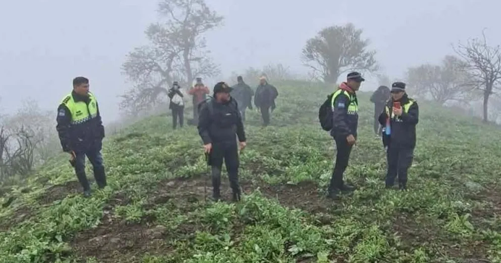 El clima no favorece la búsqueda de Moyano. 