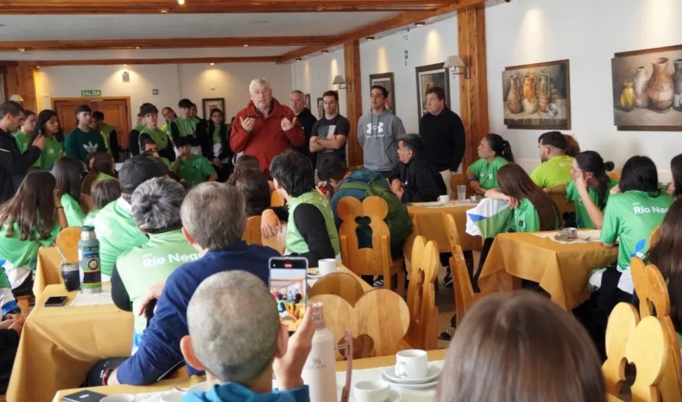 La delegación provincial incluye a deportistas barilochenses y participará del certamen que se desarrollará del 25 al 31 de octubre en Chile.