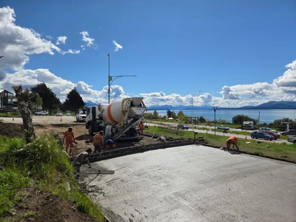 Los trabajos se realizaron durante el fin de semana y forman parte de las mejoras en el acceso al barrio.